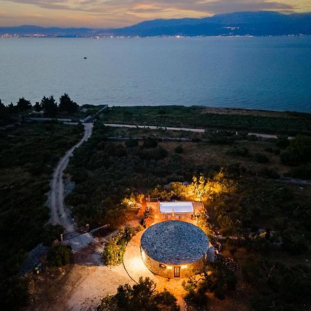 Island Getaway - Heritage House Mirce Exterior foto