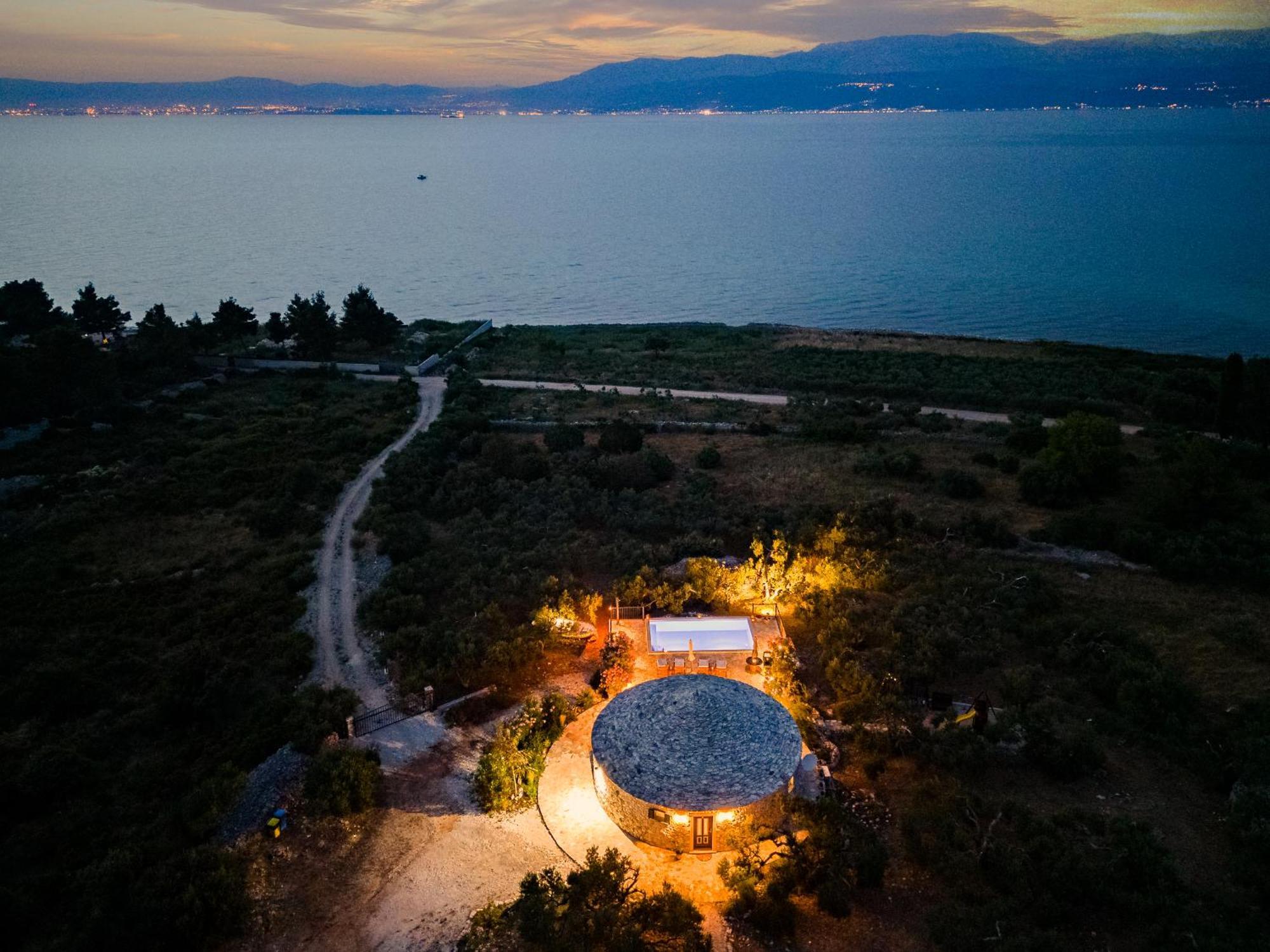 Island Getaway - Heritage House Mirce Exterior foto