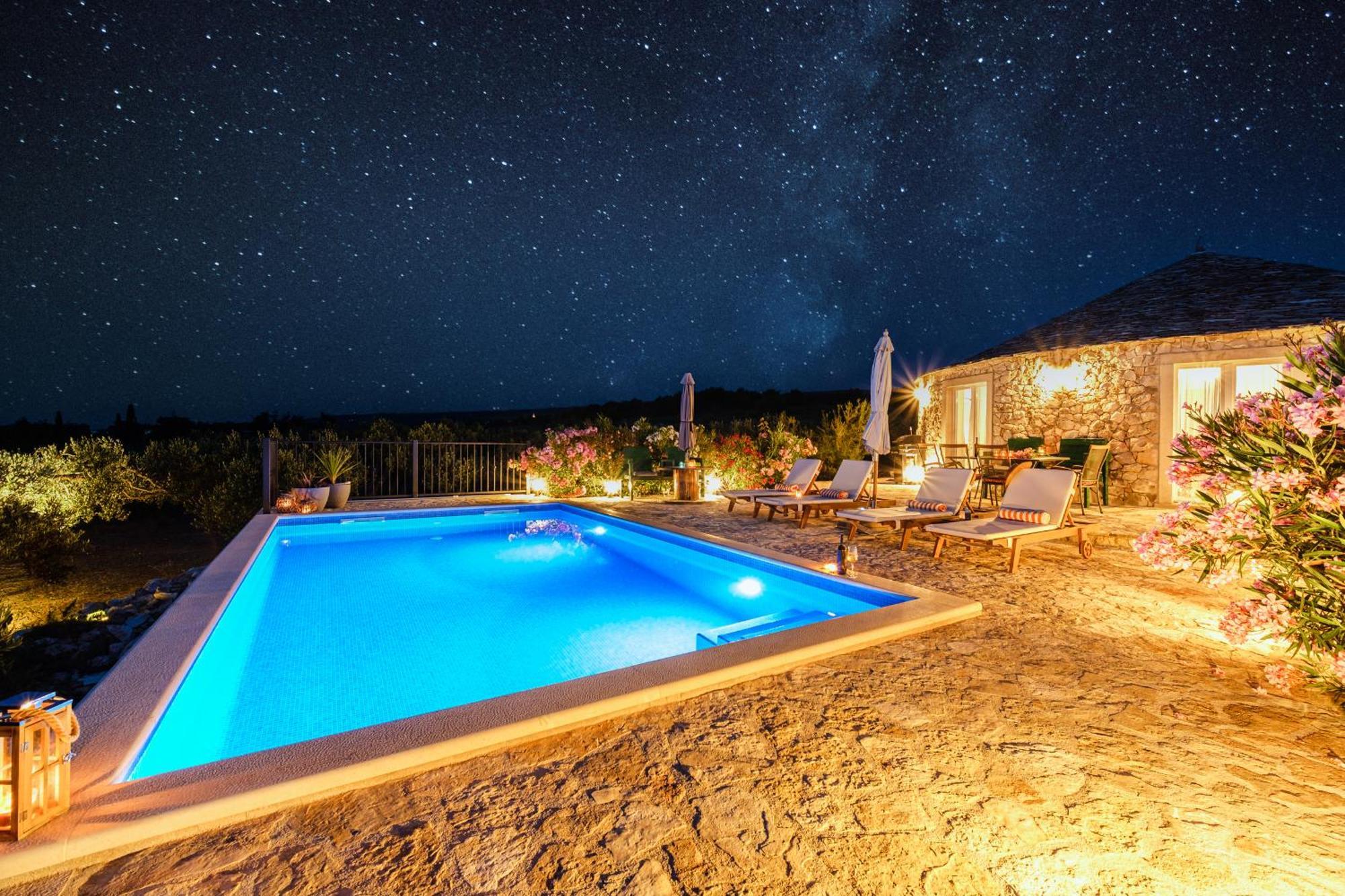 Island Getaway - Heritage House Mirce Exterior foto